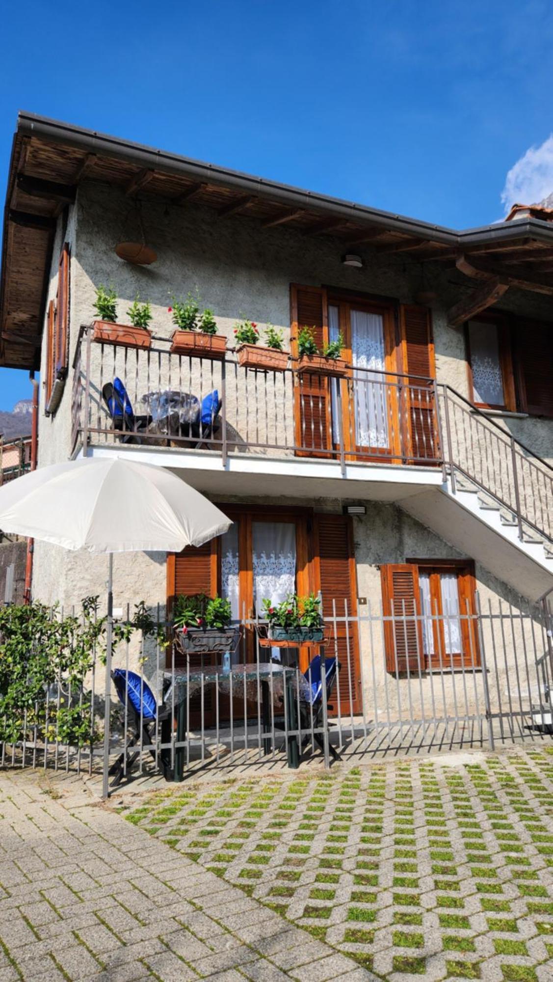 Laura'S Cottage With Lake View, Detached, 5 Kilometers From Varenna Льєрна Екстер'єр фото