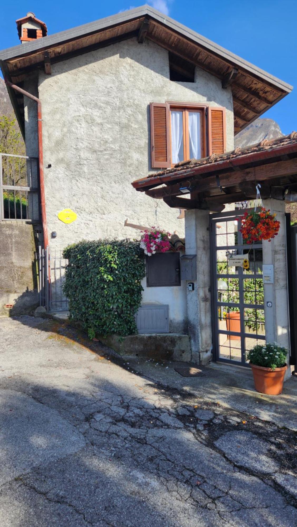 Laura'S Cottage With Lake View, Detached, 5 Kilometers From Varenna Льєрна Екстер'єр фото