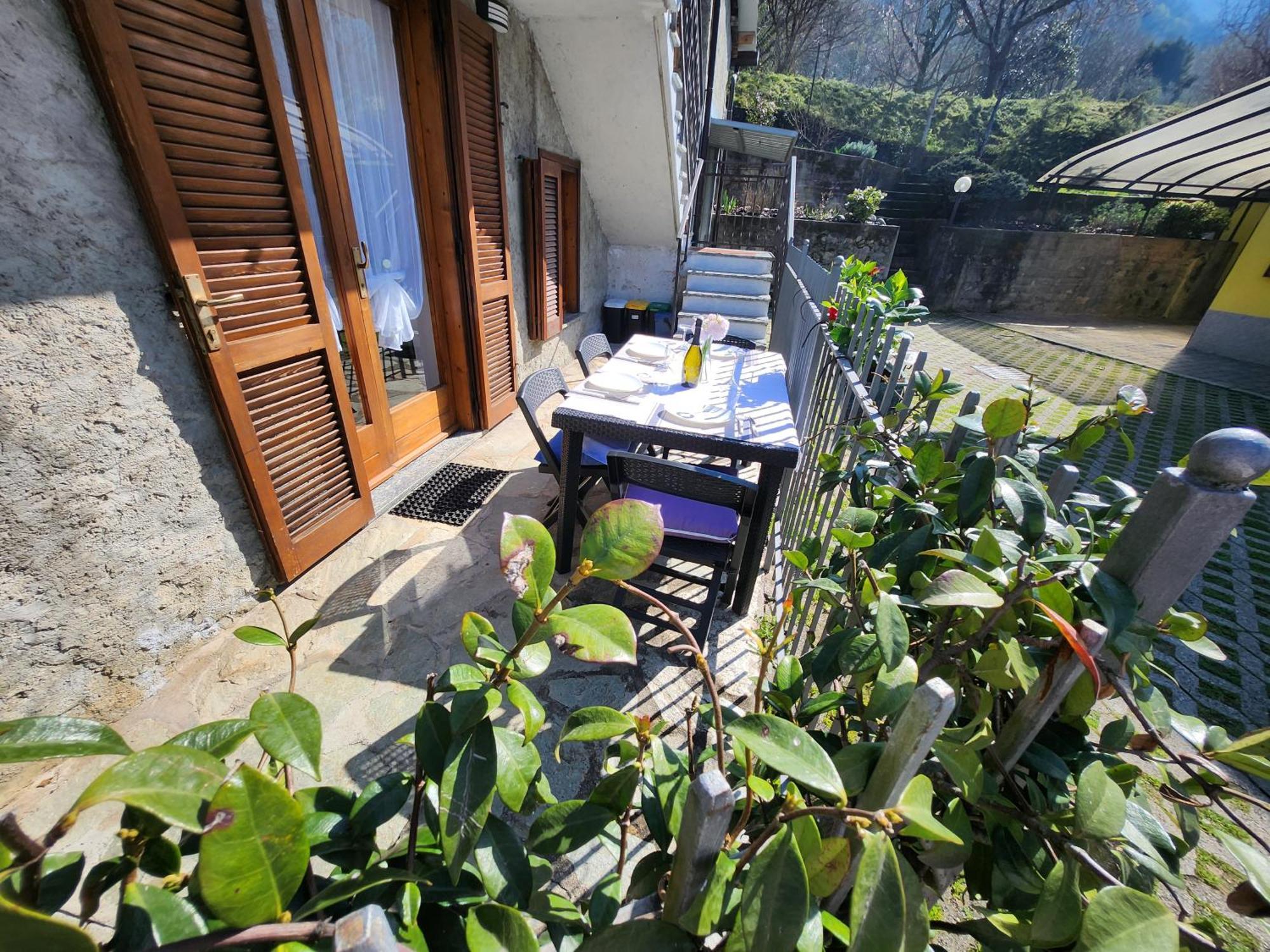 Laura'S Cottage With Lake View, Detached, 5 Kilometers From Varenna Льєрна Екстер'єр фото
